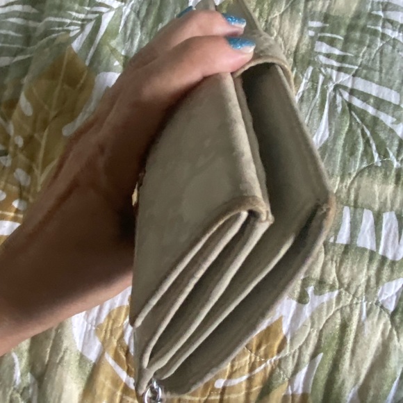 Gucci authentic made in Italy beige Long wallet GG line. - Picture 7 of 15